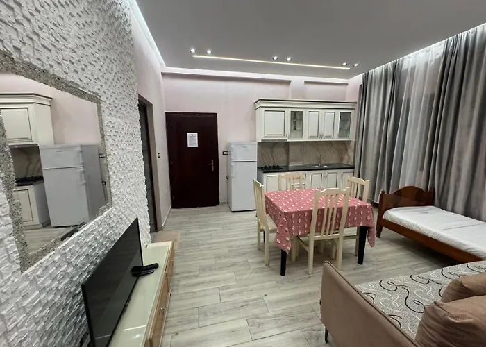 Hotel Dragoi Velipoje